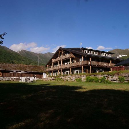 Blatind Boutique Hotel Stordal Εξωτερικό φωτογραφία