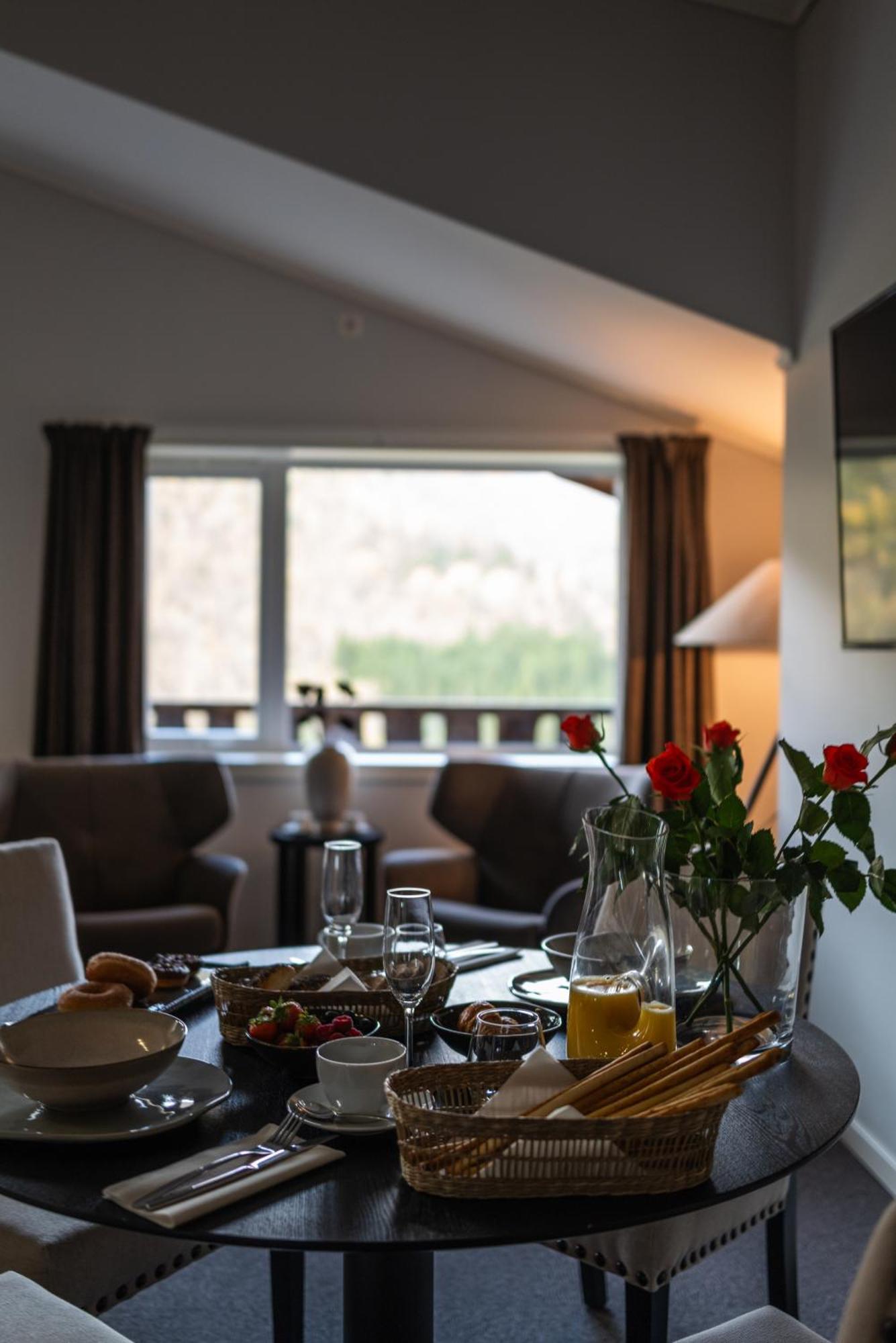 Blatind Boutique Hotel Stordal Εξωτερικό φωτογραφία